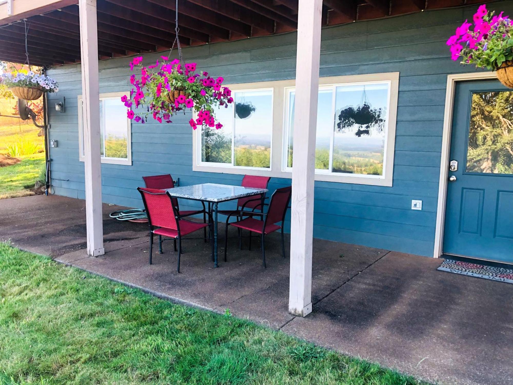 2 Bedroom Suite: Views, Private Entrance, Evchgr Amity Esterno foto