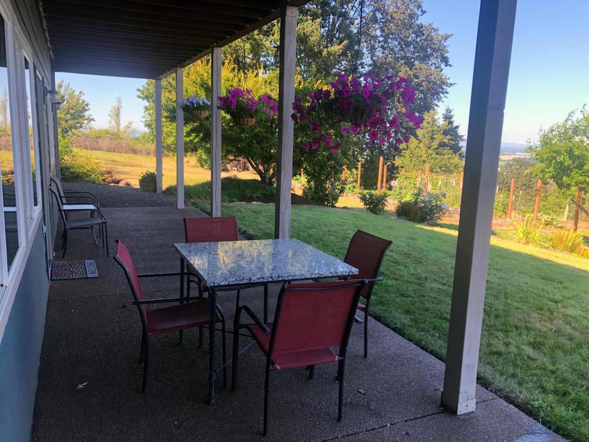 2 Bedroom Suite: Views, Private Entrance, Evchgr Amity Esterno foto