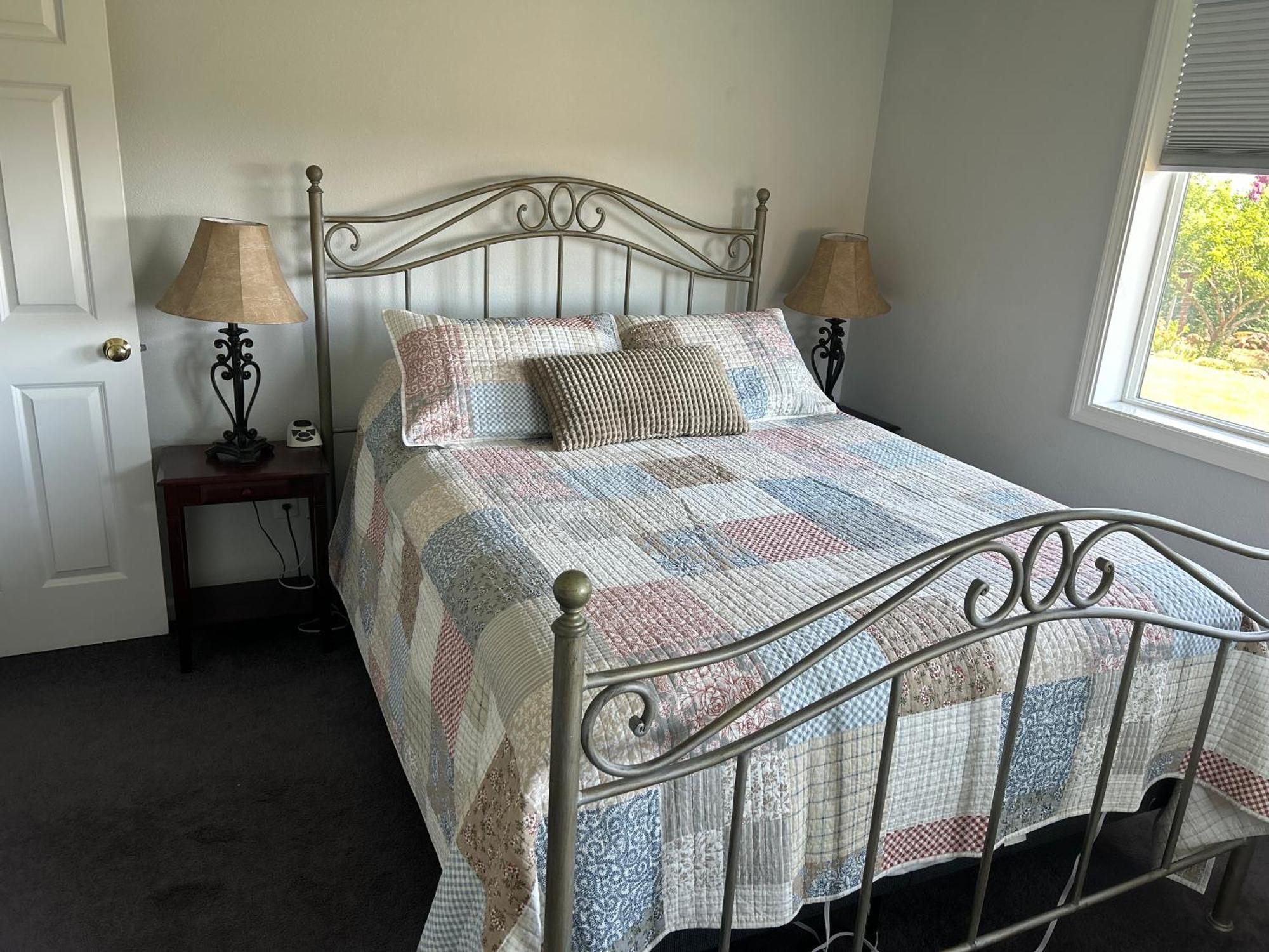 2 Bedroom Suite: Views, Private Entrance, Evchgr Amity Esterno foto